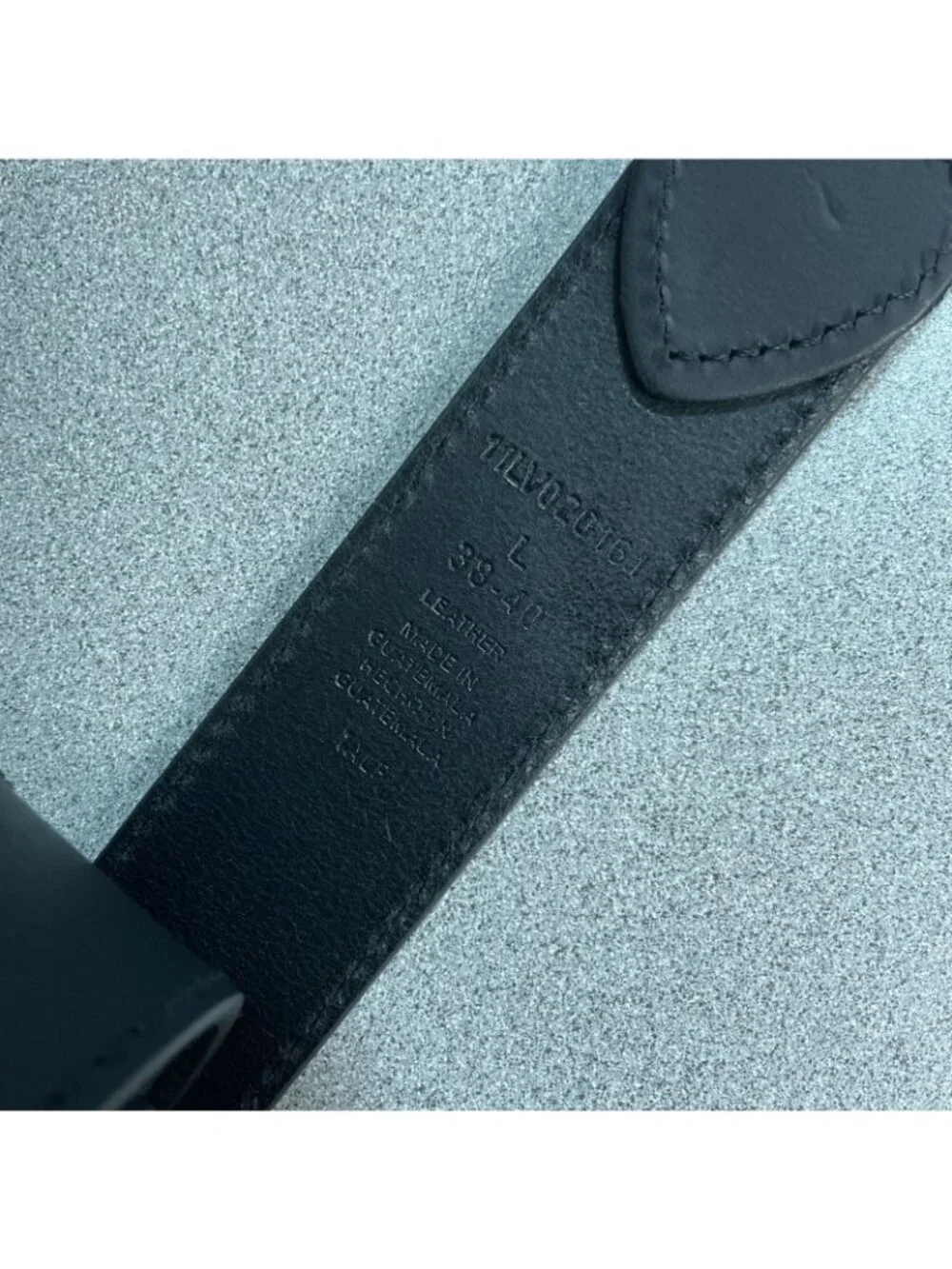 NWOT Levis Men's L 38-40 Black Leather Belt With Silver-Tone Buckle